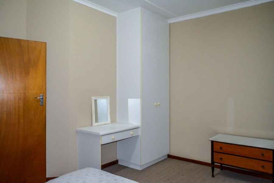 5 Bedroom Property for Sale in Klawer Western Cape